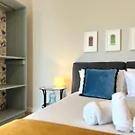 Prime Location 3Br Apartment With Stunning View By Arcobnb