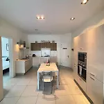 Luxury Apartment With Sea View