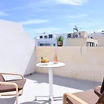Camenzulli Apartments