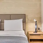 Melita Breeze House