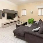 Holiday Home With Private Pool In Gozo