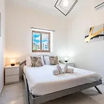 Scenic View 2Br Flat In St Julian'S Bay By Arcobnb