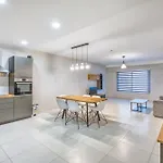 Unique Two Bedroom Apt With Huge Outdoor Area And Close To Entertainment