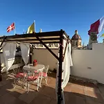 The Knight - Heritage & Art Home At Birgu Square