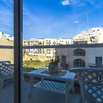 Spacious Brand New Apartment 3 Bdr 2Bth Bugibba