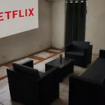 Charming Duplex House, Cinema Room, Valletta Centre