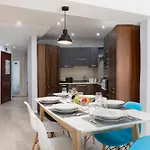 Modern 3 Bedroom & 3 Bathroom Apartment - Near Balluta Bay