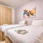 New! Spacious 4-Bedroom Duplex Apt By Sf Homes