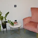 Ivy - Paola Modern Townhouse