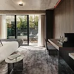 Fitch Hotel