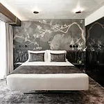Fitch Hotel