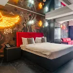 So City Hotel Adults Only