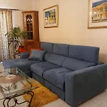 Manor Court Luxury Apartment