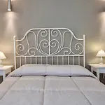 Borgo San Pawl Valletta Apartments - Duplex 2-Bedroom Apartment