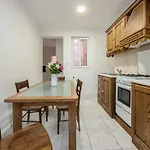 Valletta Seafront Apartment