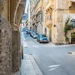 Valletta Archbishop Townhouse