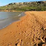 Great Seaviews Location - Free Gozo Taxi Service, Fast Wifi, Bicycles, Bbq & Parking, No Car Needed