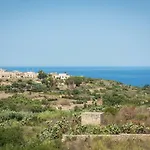 The Palms - Holiday Farmhouse With Private Pool In Island Of Gozo