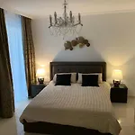 Harbour View Apartment
