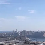 Harbour View Apartment
