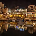 Seafront Apartment Spinola Bay