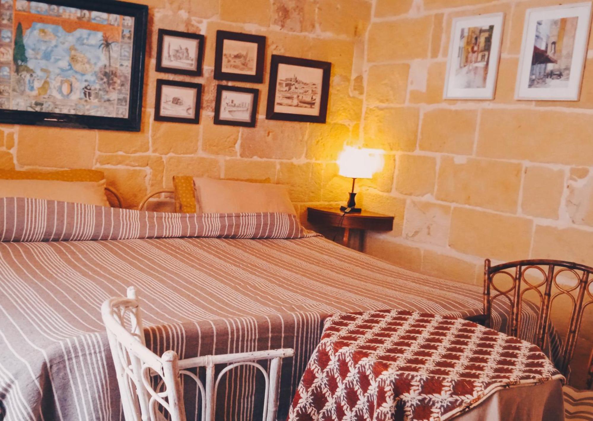 Bed & Breakfast Maria Townhouse Heart Of *