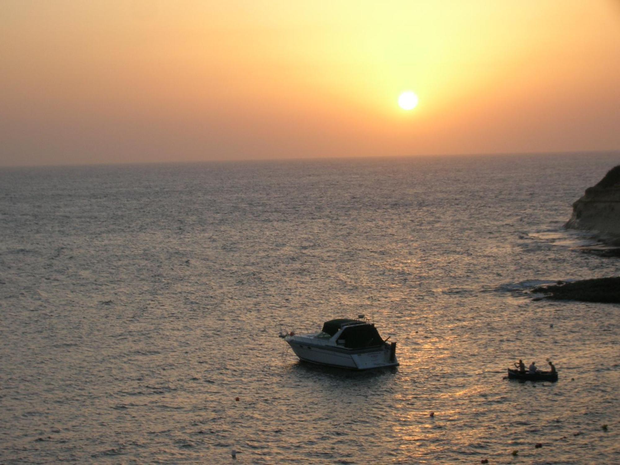Apartment Sunset Seaview