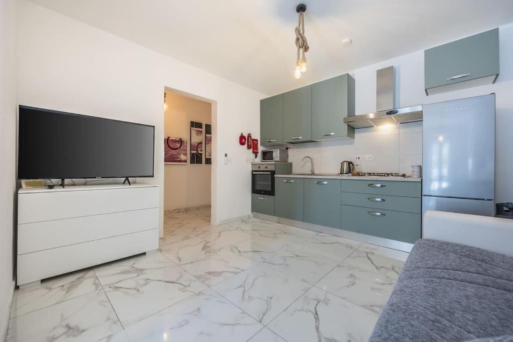 Apartman New One Bed Walking Distance To Valletta By Sf Homes Pietà