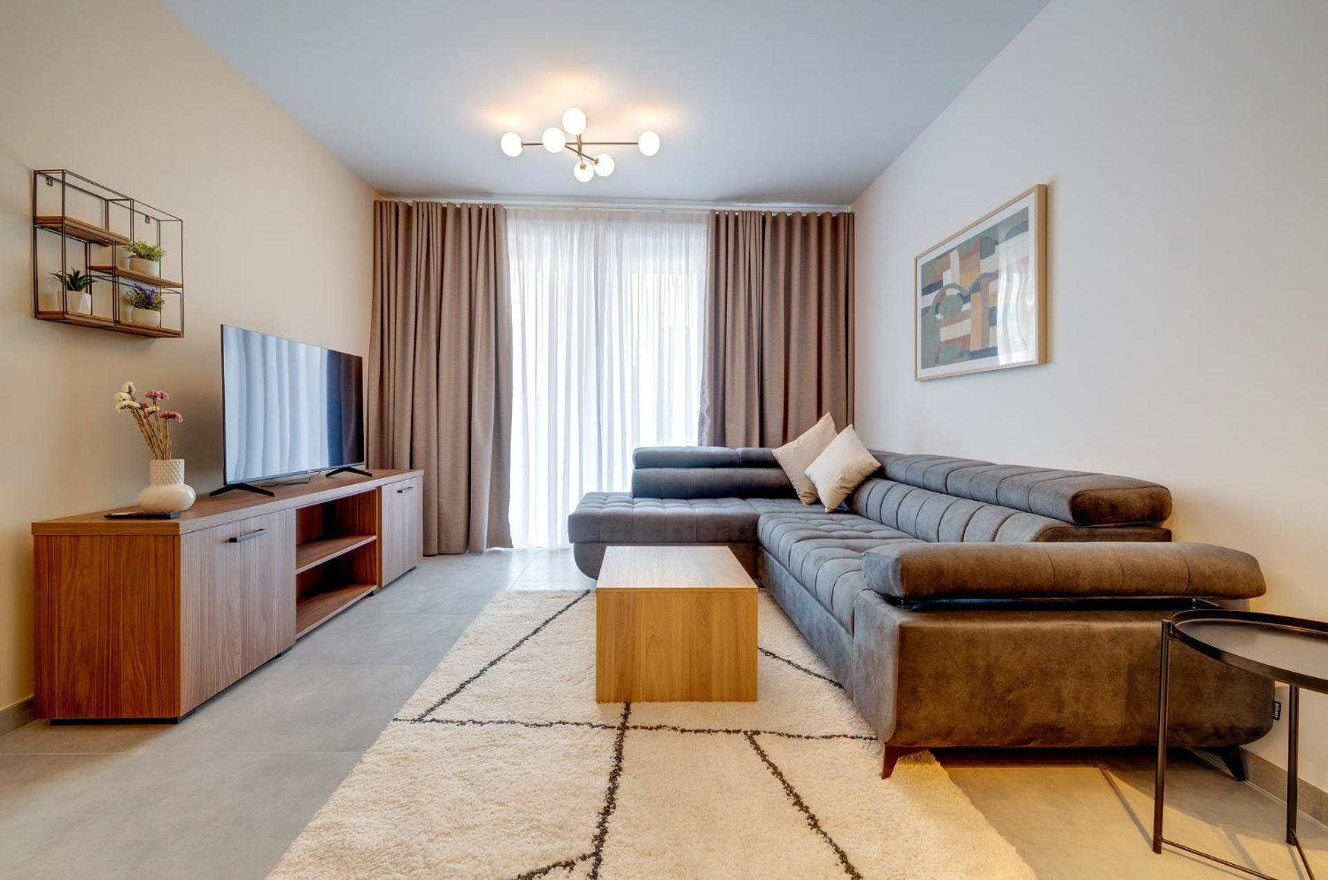 Apartment Sleek 2br By The Promenade Sliema