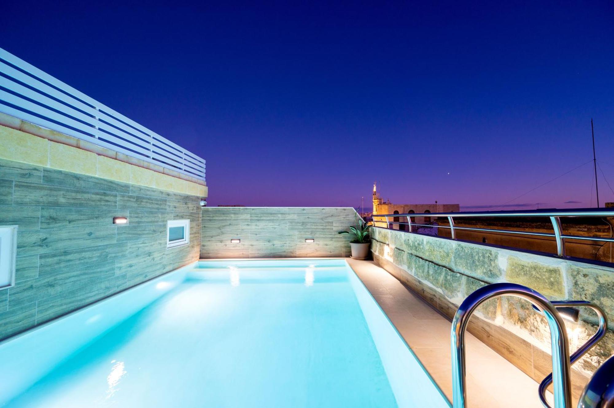 C4 Retreats By Georges Boutique Living ゲストハウス *