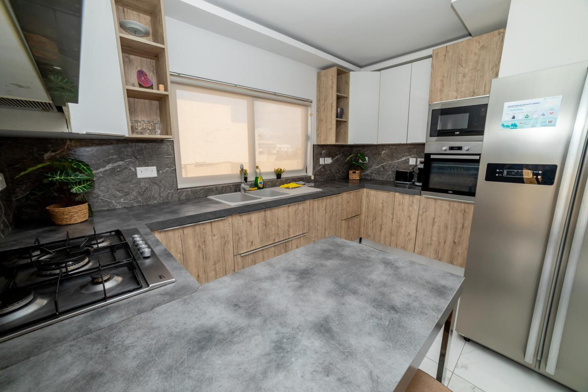 Peaceful Corner Penthouse 3 Bed With Views Appartamento St. Paul's Bay