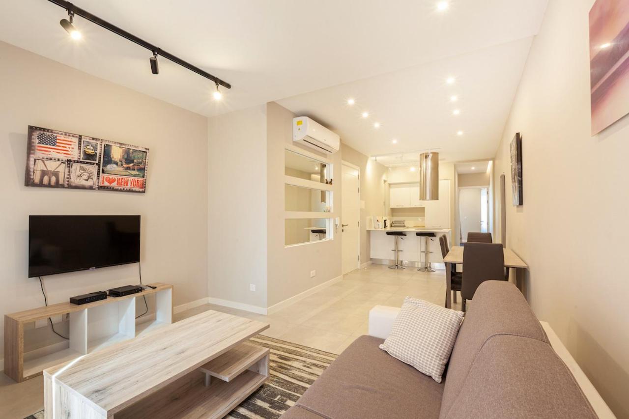 Stylish 1-bedroom In Malta *