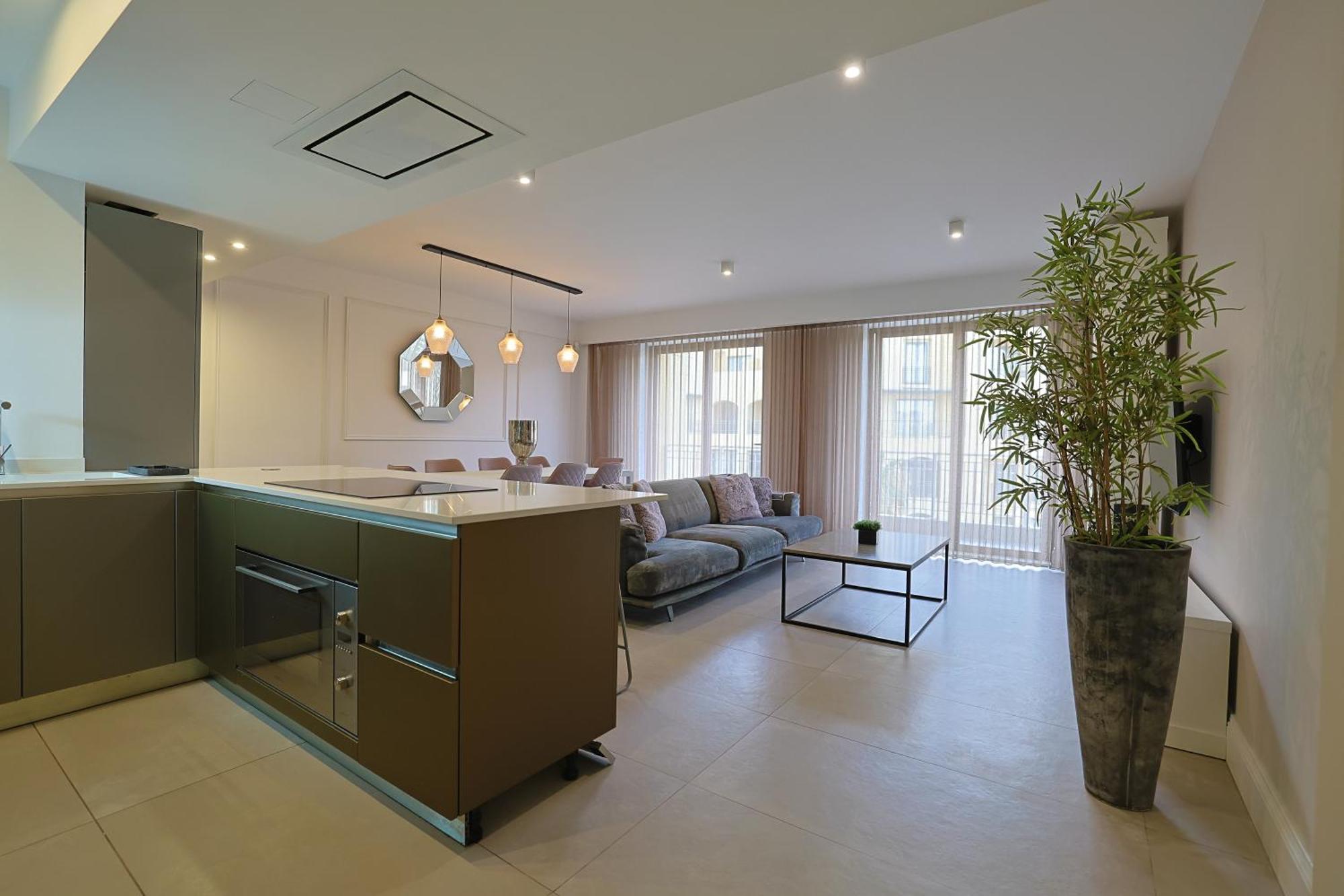 Stylish 3 Bed Partial Seaview San Julián