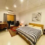 Zen Villa With Pool And Gym Close To The Sea