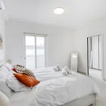 Fleur De Mai Penthouse With Large Terrace In Gzira