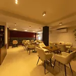 Lokali Rooms