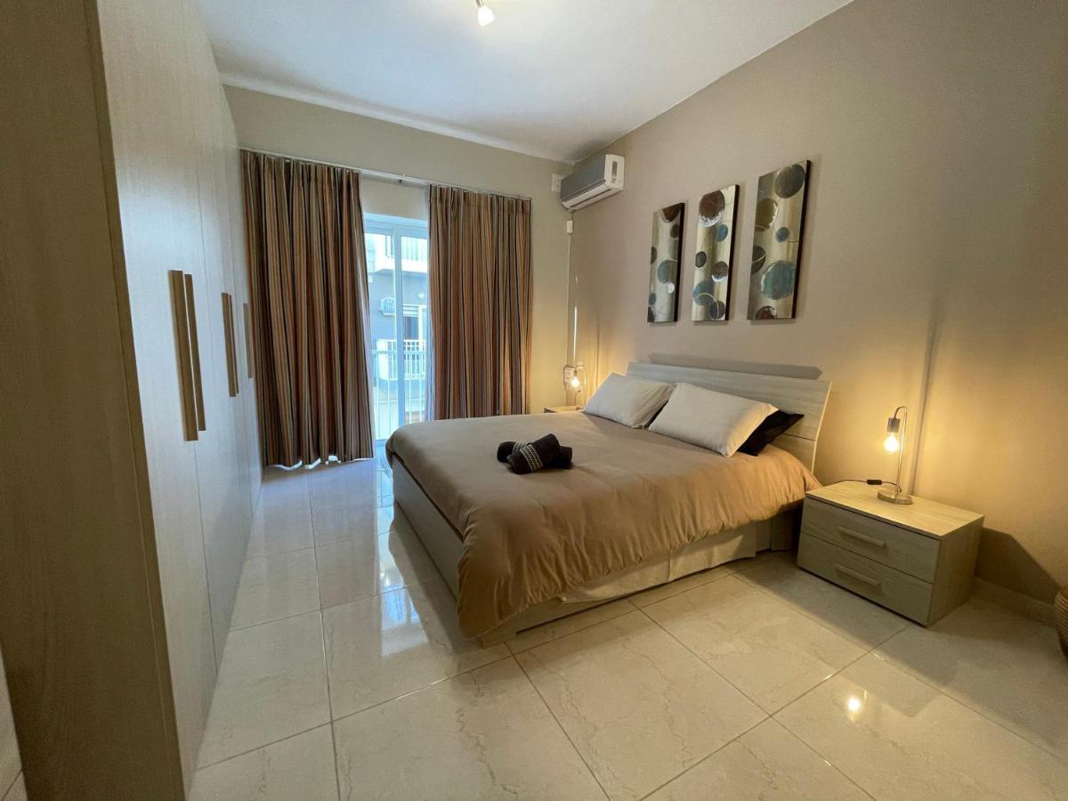 Verdi - Spacious Modern Apartment, Close To Valletta Santa Vennera