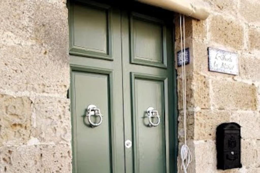 Charming 200 Year Old With Yard Holiday home
