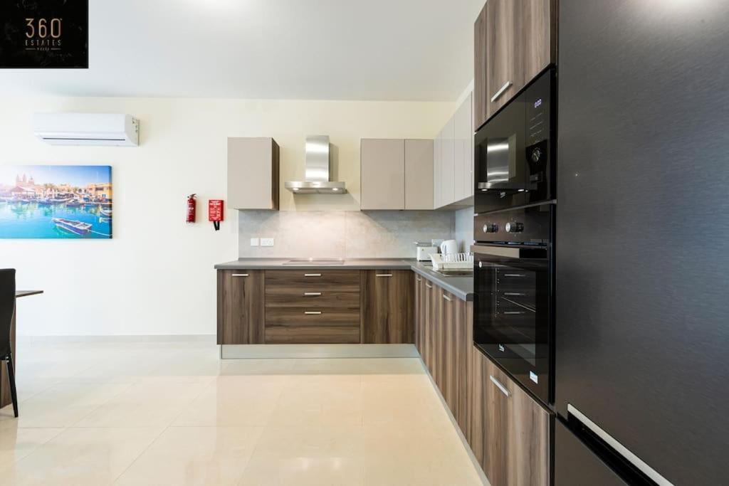 Designer 3br Home, W/ Lovely Views & Wifi By 360 Estates Appartement *
