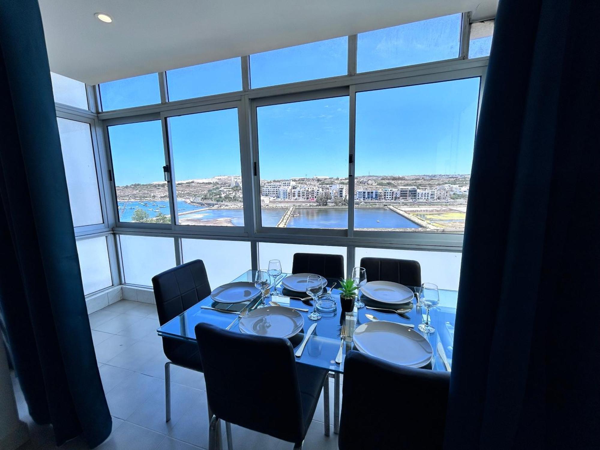 Sealion With Seaview - 6 Persons, 2 Bathrooms