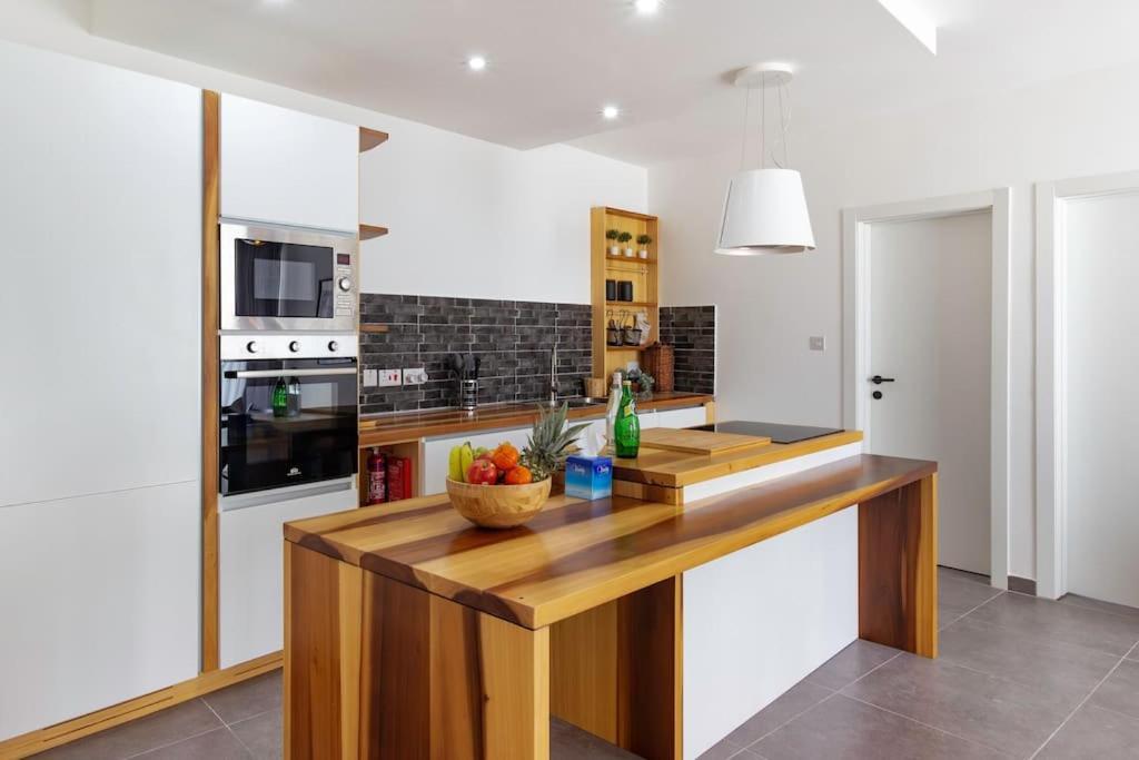 アパート Elegant 2br Close To And Paceville