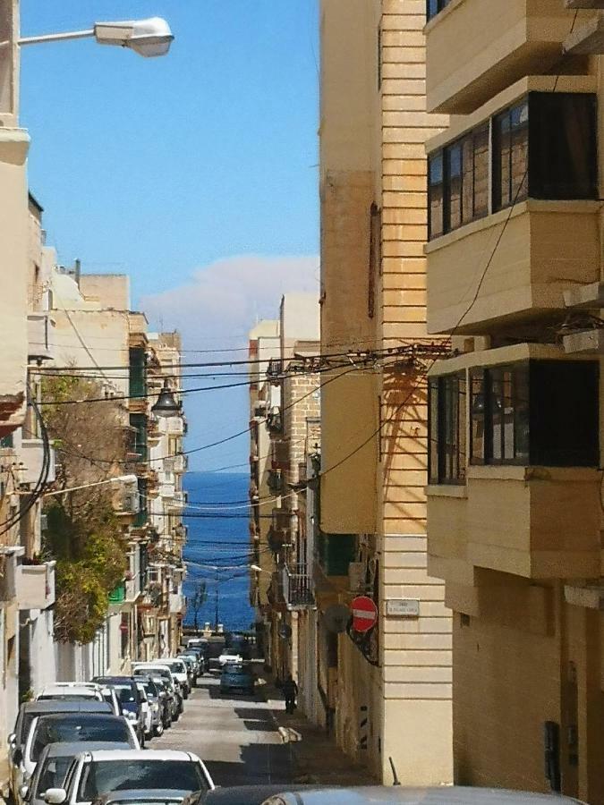 Sea View Victoria Apartment *
