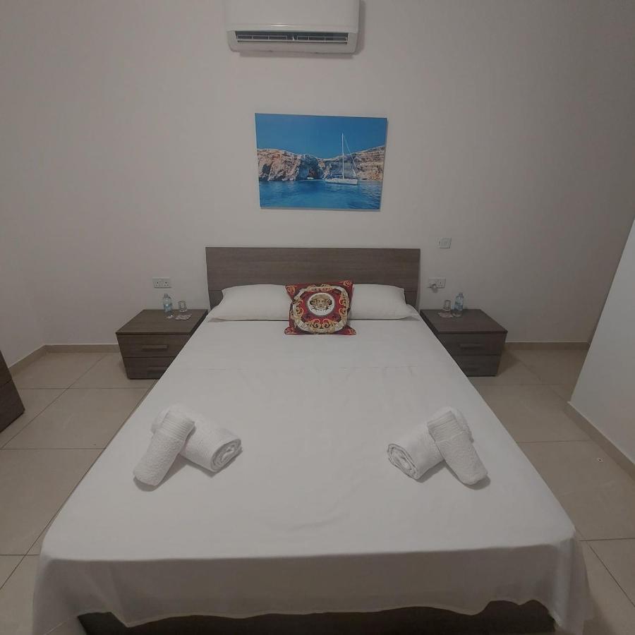 Cozy 3 Bedrooms Saint Julian's