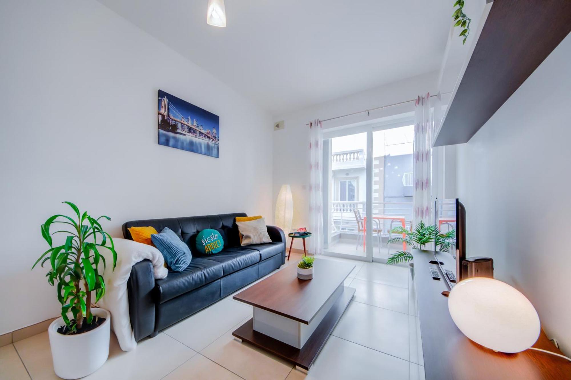 Prime Location, Modern In St Julian's, Paceville, 8 By Vaganza San Ġiljan