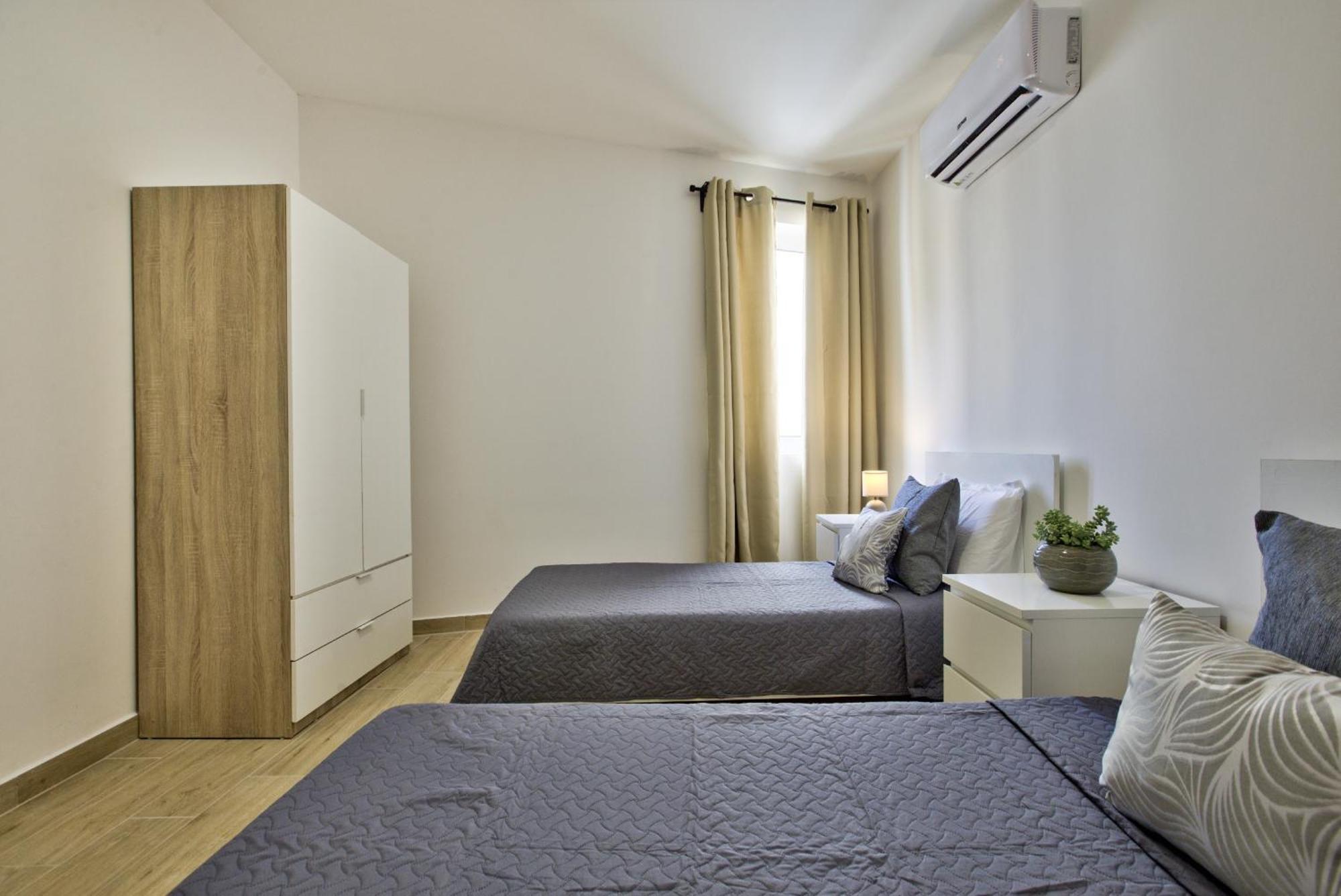 Bastions Seaview And Duplex Penthouse In By Shortletsmalta Appartamento *