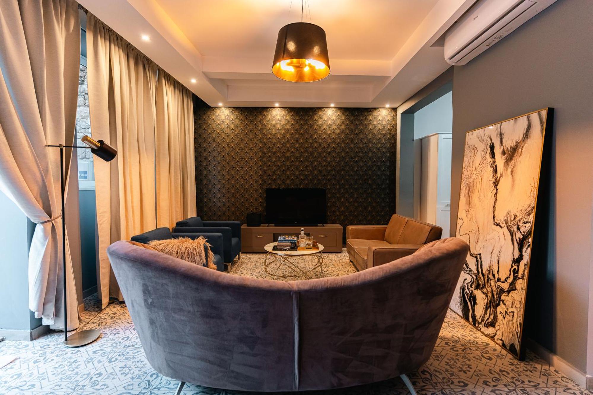 2 At Palazzo Seraphim Boutique Living In St Julians Gasthuis