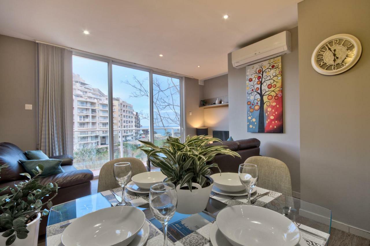 Balluta Bay House With Seaviews
